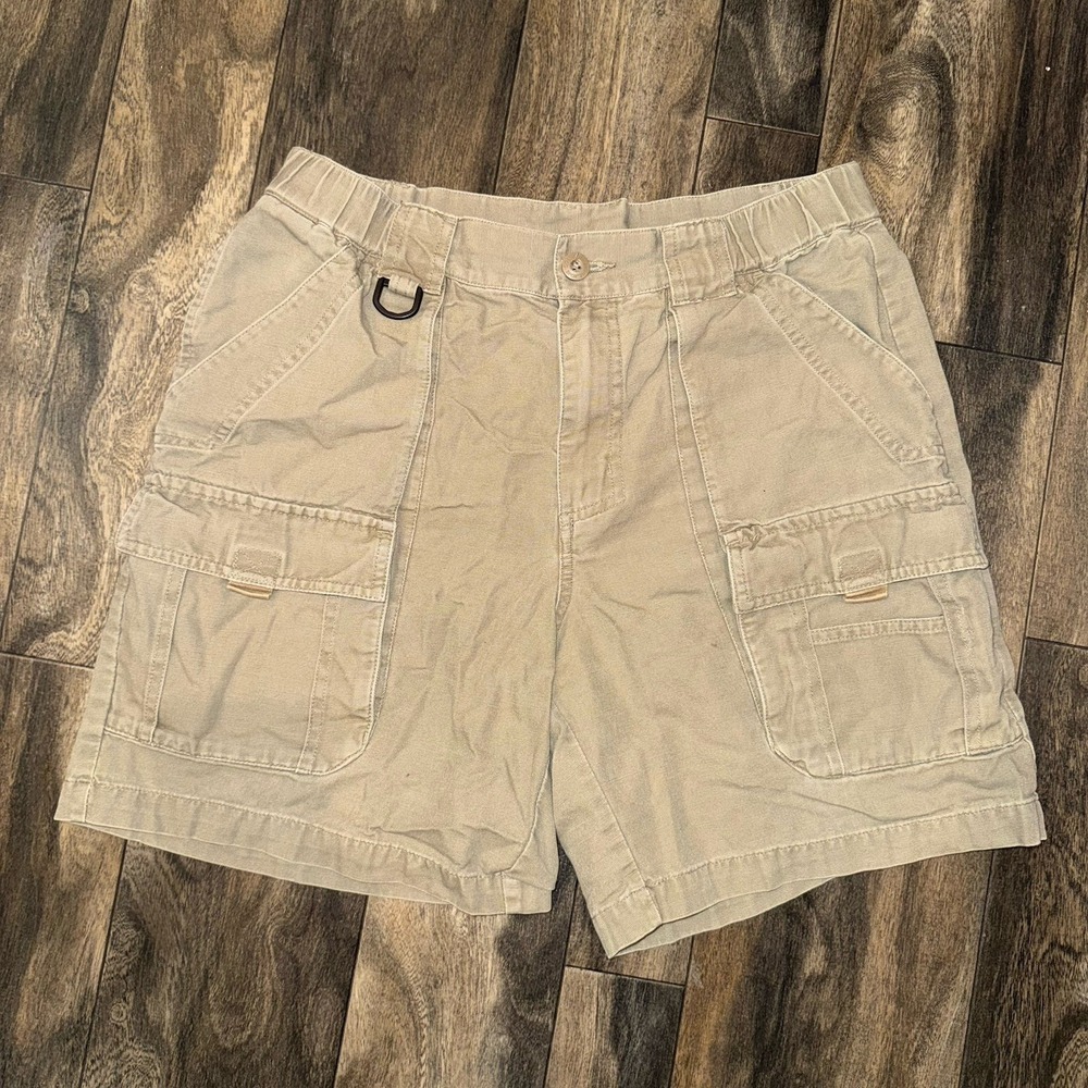 Columbia Women's Beige‎ Cargo Shorts Size Small 7L  33Wx 6.5" Inseam